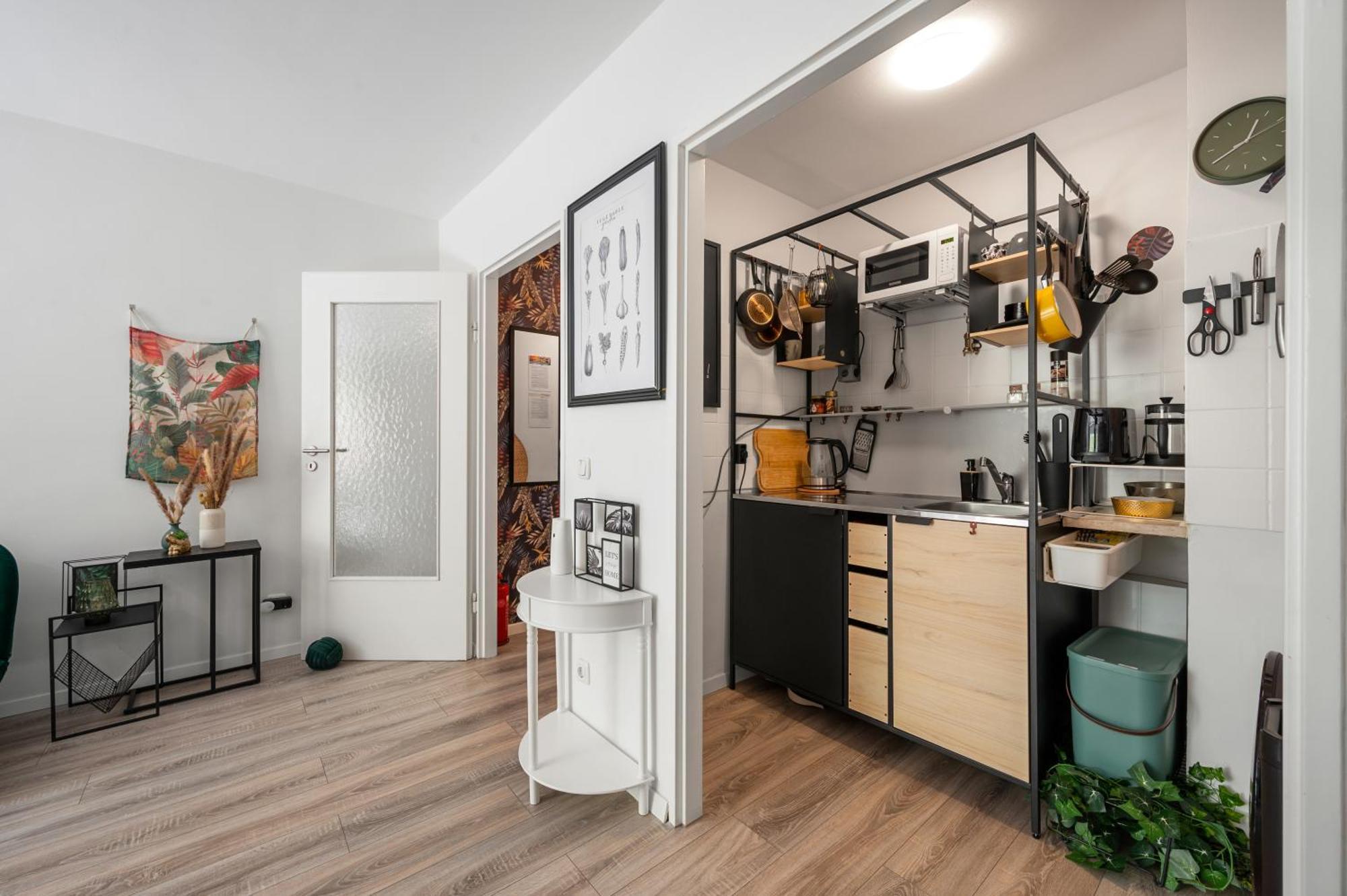 Urban Jungle Studio Apartment Offenbach del Meno Exterior foto