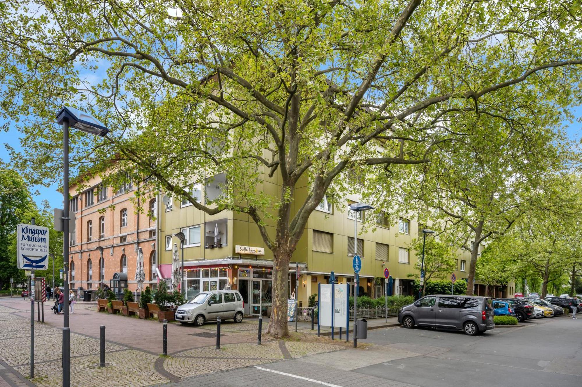 Urban Jungle Studio Apartment Offenbach del Meno Exterior foto